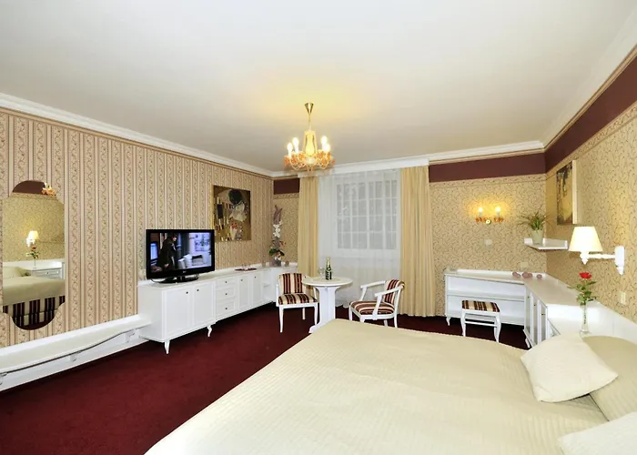 Hotel Ostrov