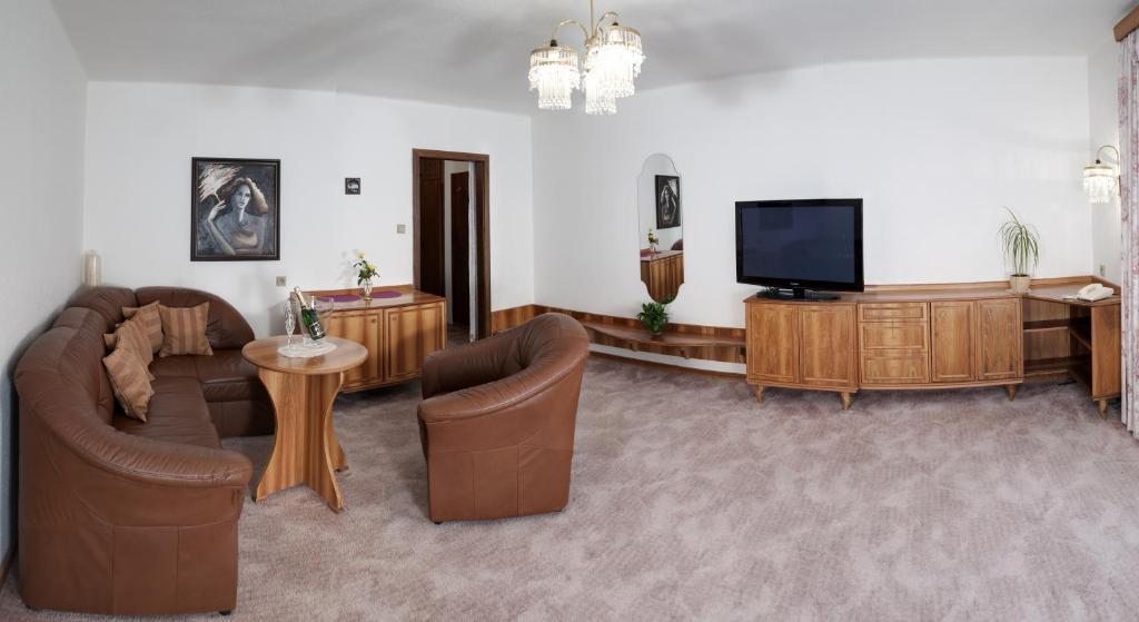 Ostrov Hotel 4*