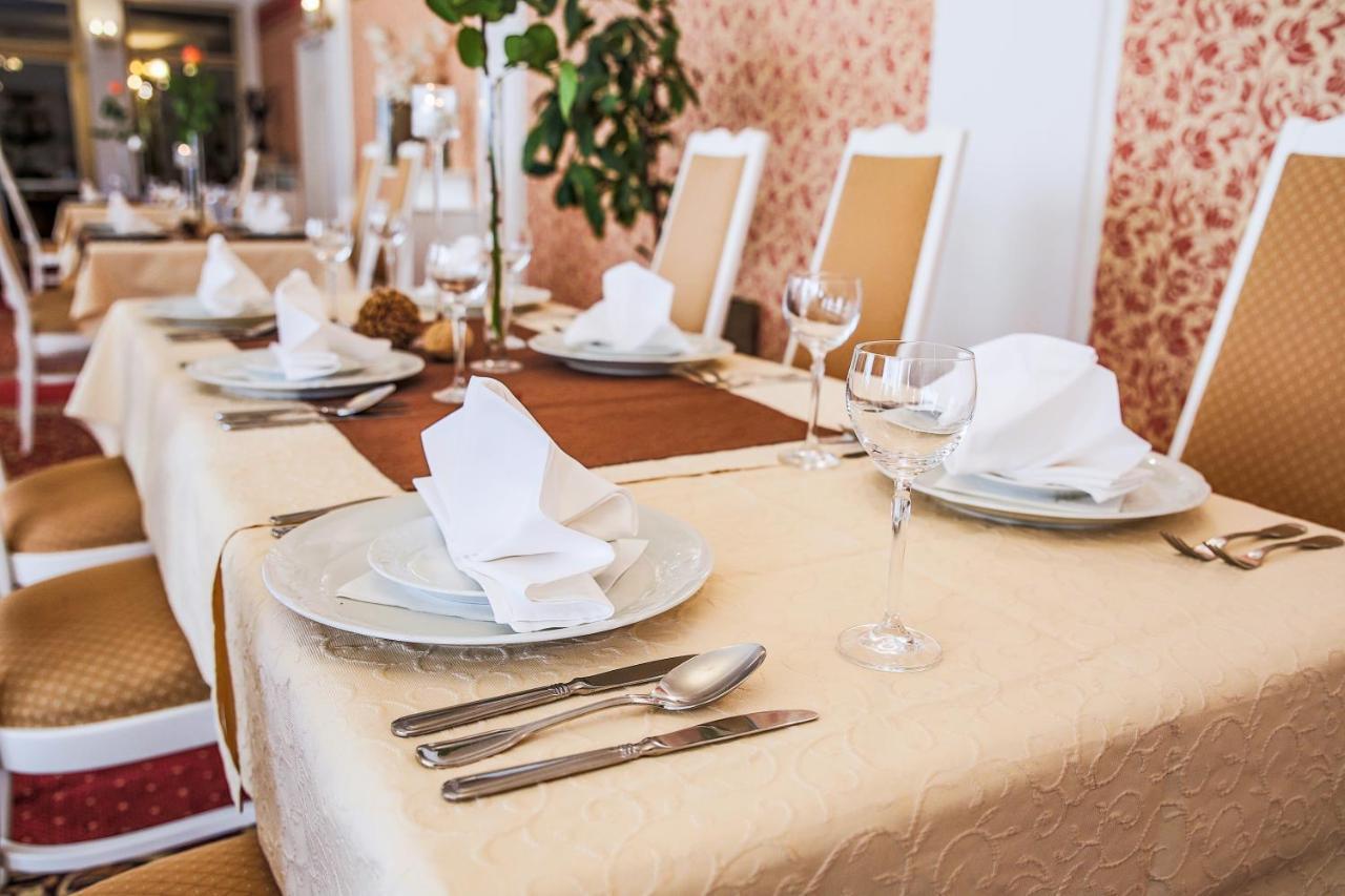 Hotel Ostrov Nymburk